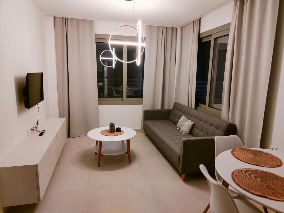 Alpha Villas เกนนาดี ภายนอก รูปภาพ